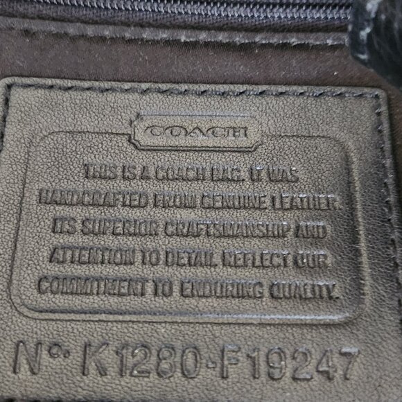 Euc Coach Ashley Python Black Leather Shoulder Bag Purse - Picture 17 of 17